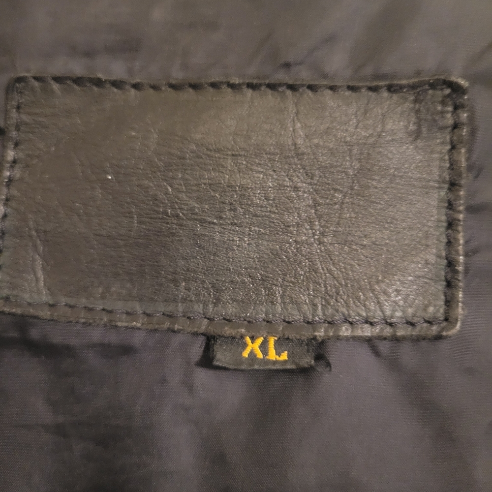 Men's Black Leather Vest